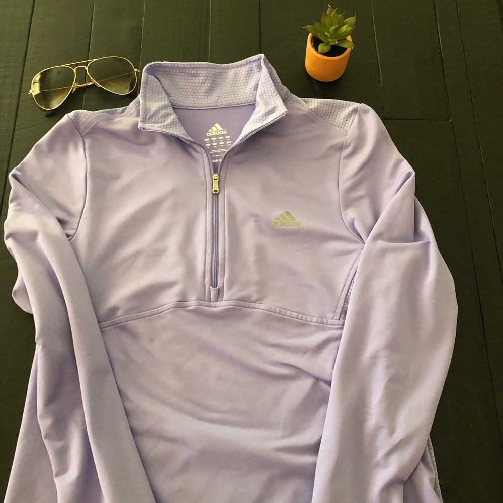 Adidas Women’s 💜 Light Fleece in Size Medium 💜